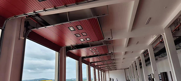 新疆工业翻板门 新疆工业翻板门