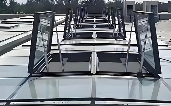 新疆兰州新疆排烟窗选型安装与维护实用指南