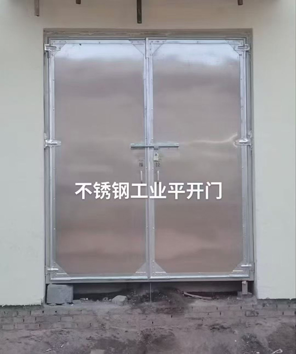 不锈钢新疆工业平开门在现代工业场景中的应用实践